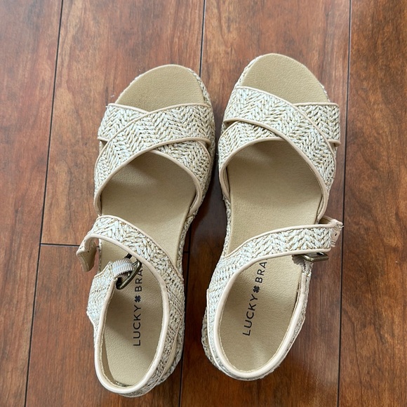 Only used once. In perfect condition. - Picture 1 of 6